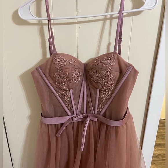 Dresses & Skirts - Dusty Purple Tulle Balldown